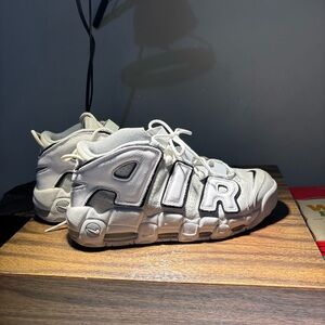 Nike Air More Uptempo 96 Photon Dust Grey-Metallic Silver, Size 11.5 FB3021-001
